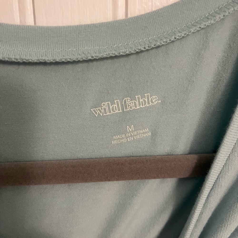 Tee! - Picture 2 of 3